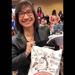 Meet your Posher, Monica